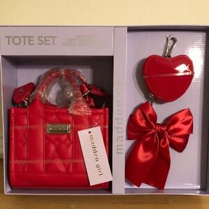Madden Girl Red Tote Set
